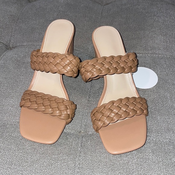 NEW Double Braided Strap Block Heels - Picture 5 of 7